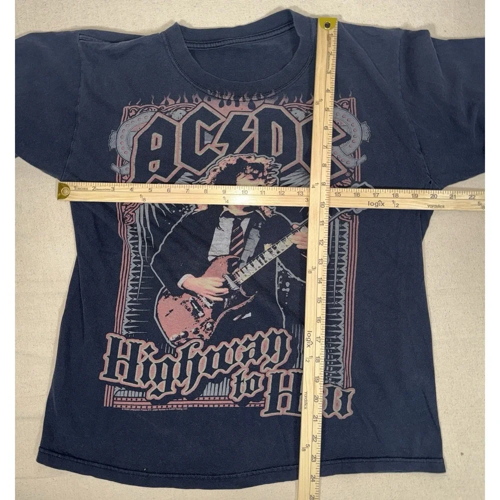Rgstr Made For Mayhem Tour Band T-Shirts LOT of 3 AC/DC Nirvana Medium Large - Picture 12 of 15
